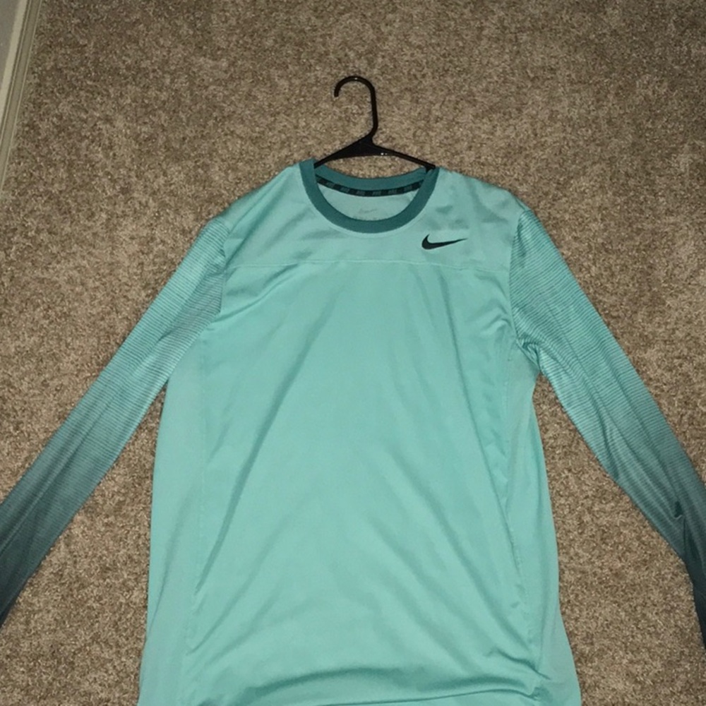 Nike Dri-Fit Shirt